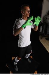 Claudio STANDING POSE KEEPER